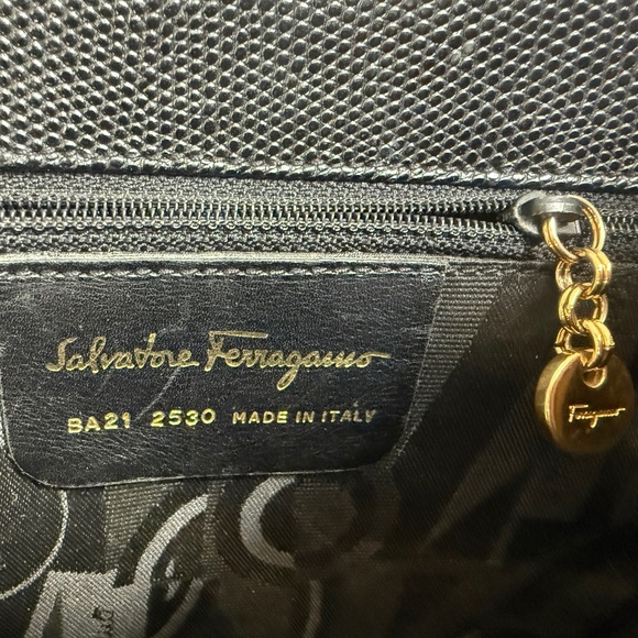 Salvatore Ferragamo Black Tote Bag - Picture 5 of 8